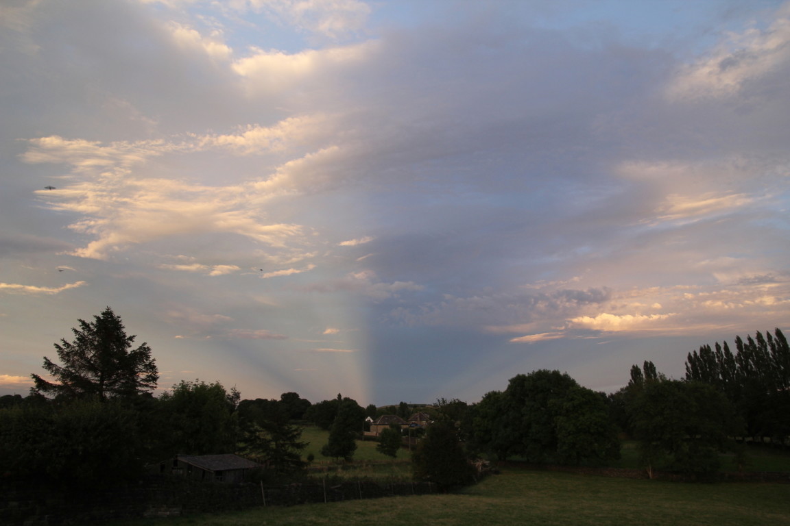 Anticrepuscular Rays, Guiseley